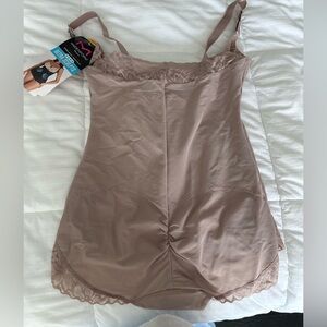 Maidenform Women's Tan Shapewear Bodysuit